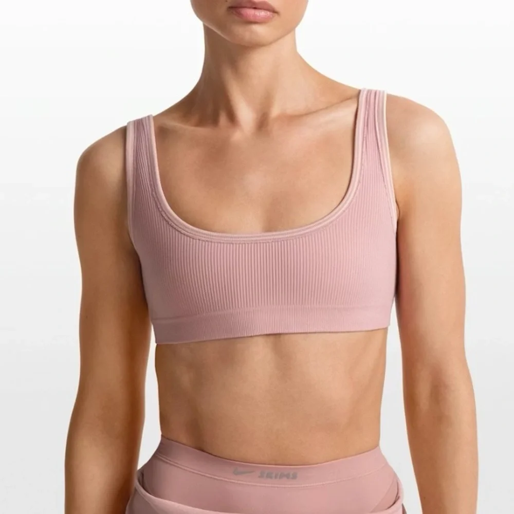 NWT Skims x Nike Ribbed Seamless Micro Scoop Bra - Picture 1 of 6